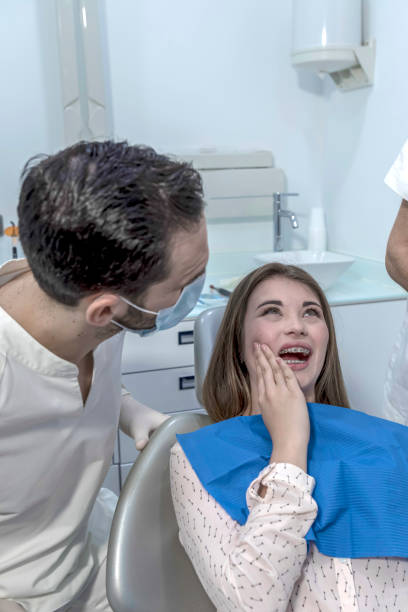 Best Emergency Dental Care for Broken or Chipped Teeth in Bermuda Dunes, CA